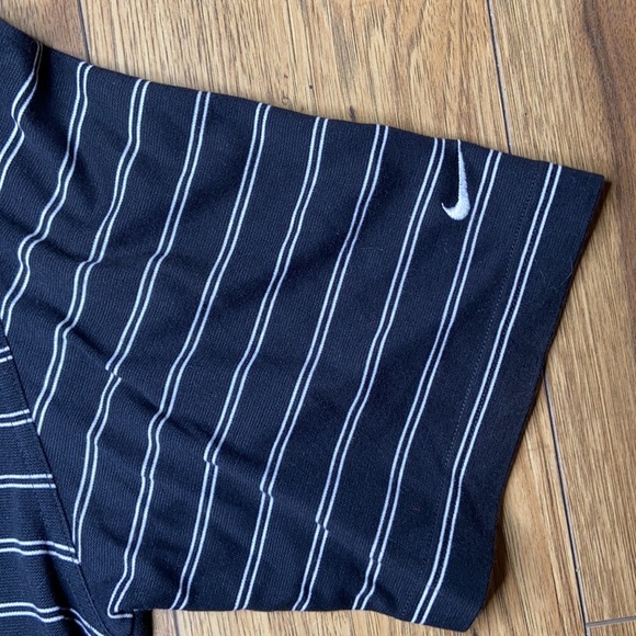 Black with white stripes Nike golf polo - Picture 5 of 8